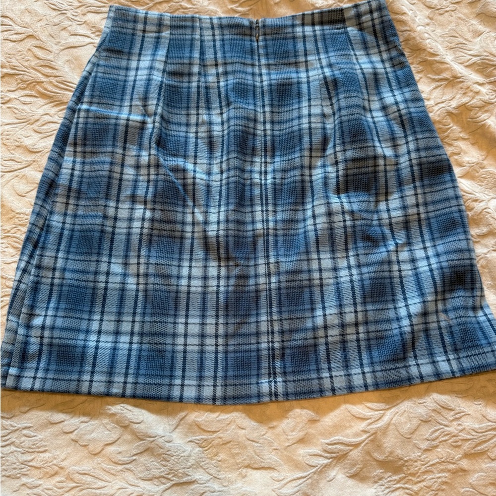 Brandy Melville Blue and White Checkered A-Line Skirt